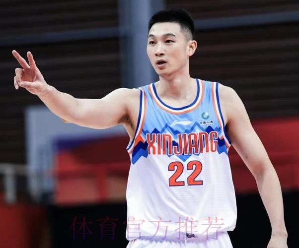 考虑买断?曝朱旭航或离开新疆男篮,拿着大合同两年没打球 考虑买断?曝朱旭航或离开新疆男篮,拿着大合同两年没打球